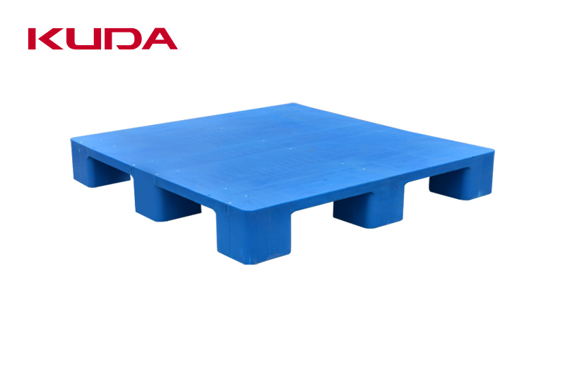 平板九腳塑料托盤的結(jié)構(gòu)特性與行業(yè)應(yīng)用